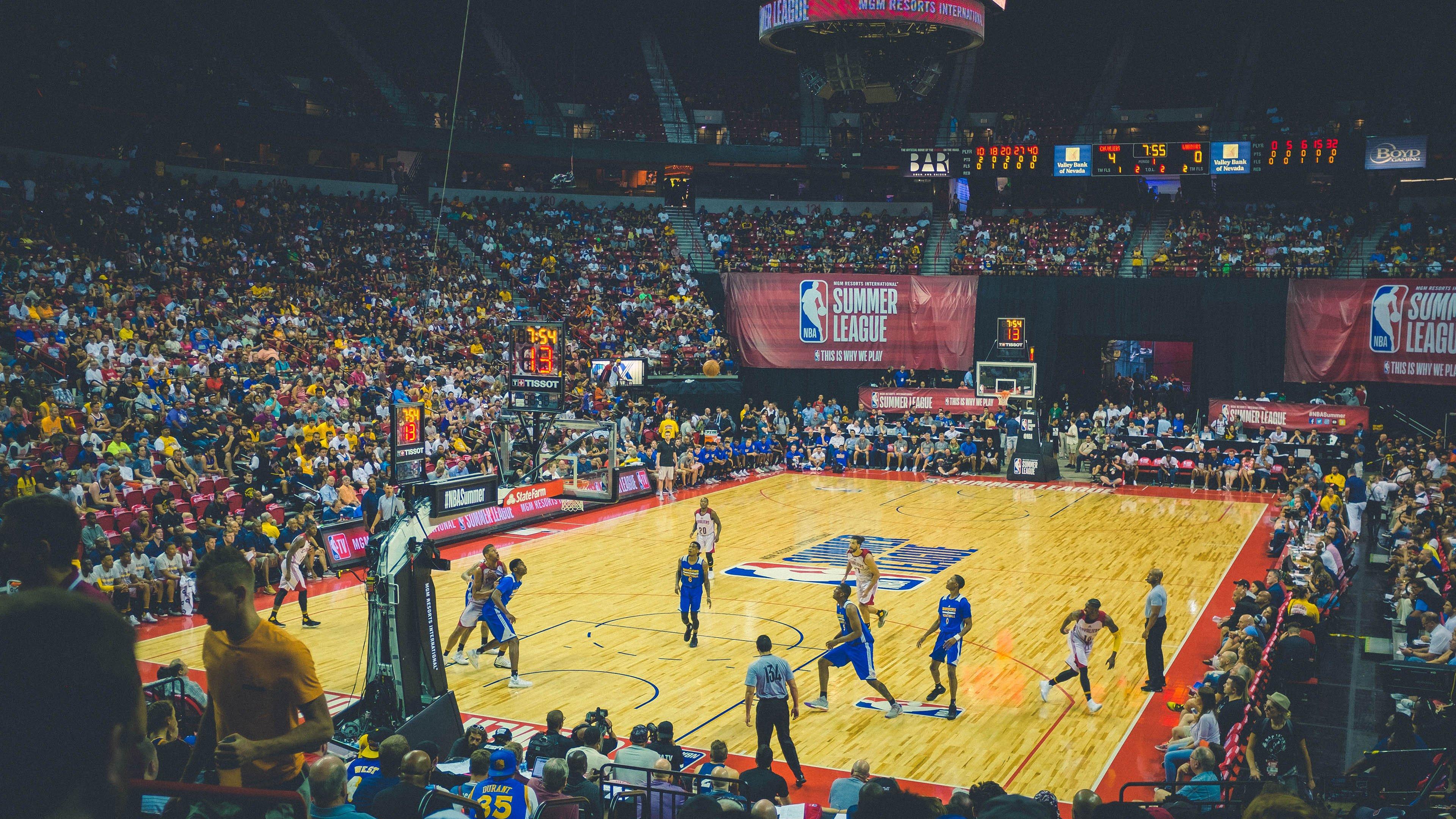 电竞世界杯盛大开幕，全球顶尖战队争夺荣耀之冠