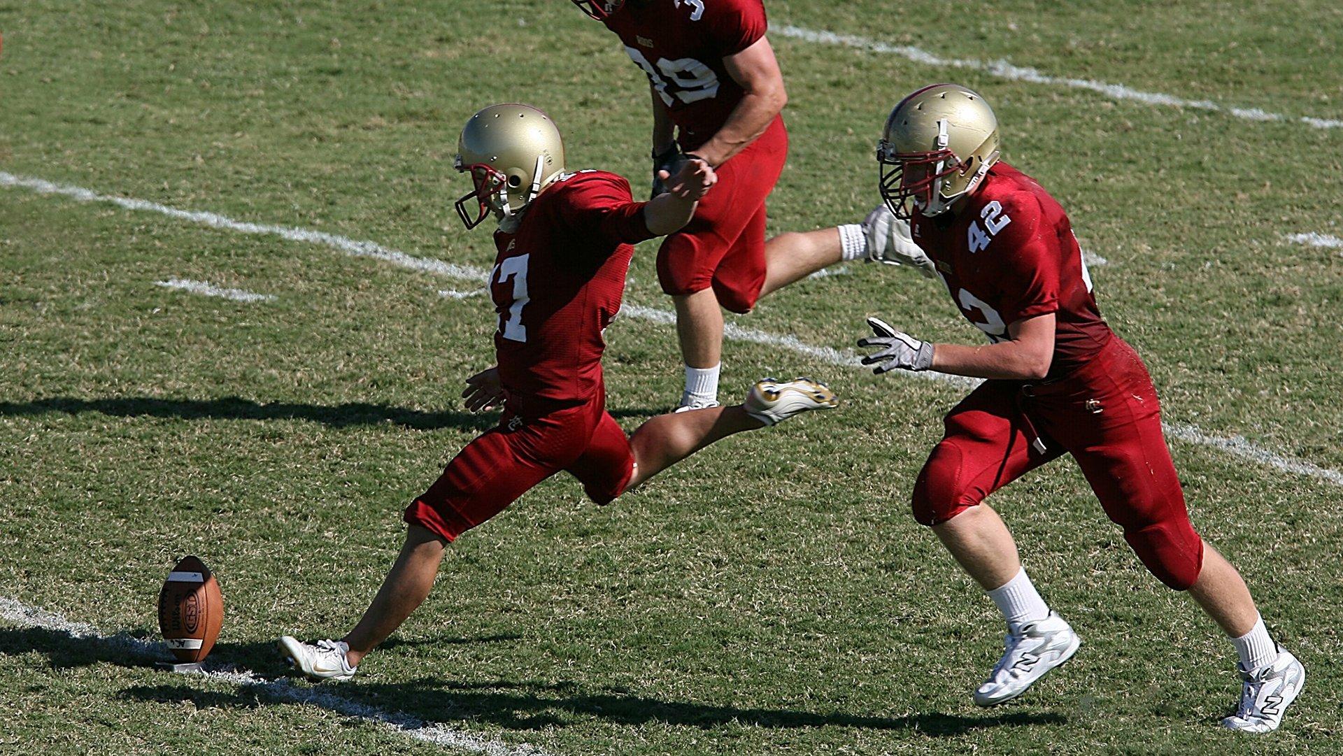 英超争冠白热化,曼城、阿森纳、利物浦上演三强鼎立